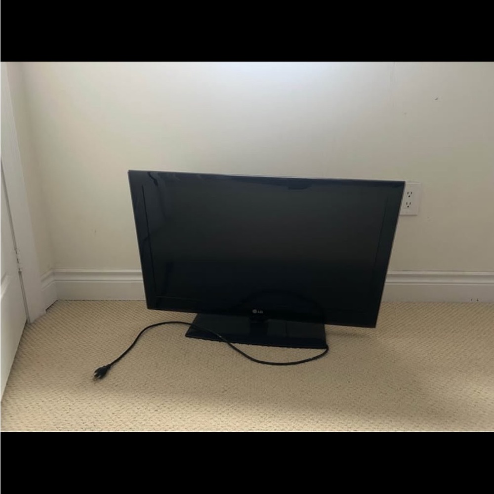 LG Black Flat Screen Display